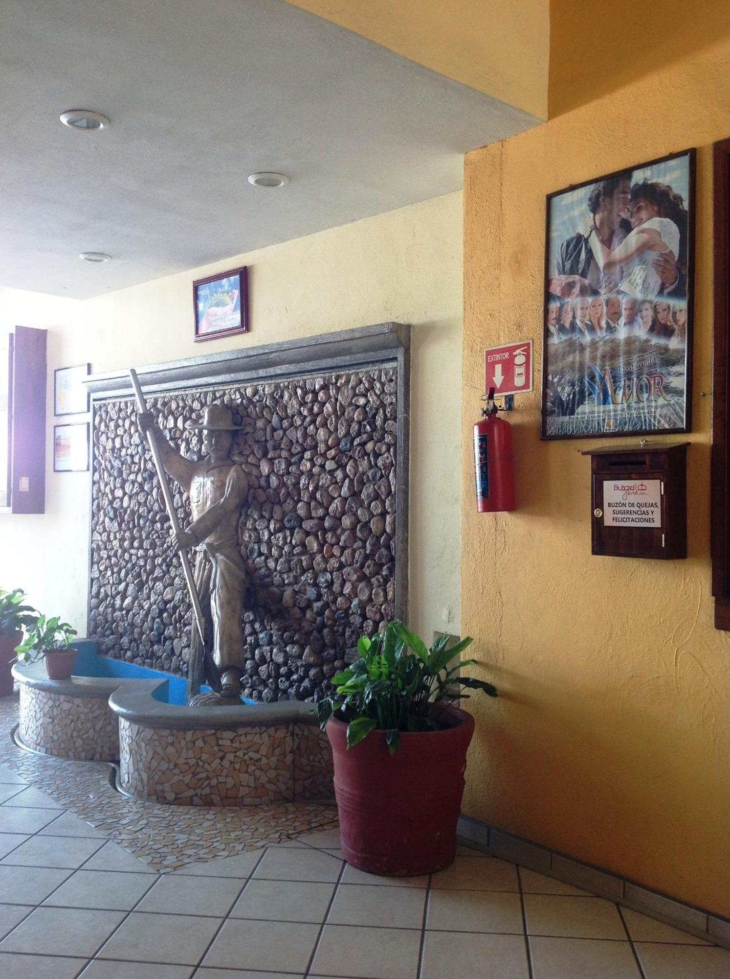 Plaza Jardin Otel Tequila Dış mekan fotoğraf